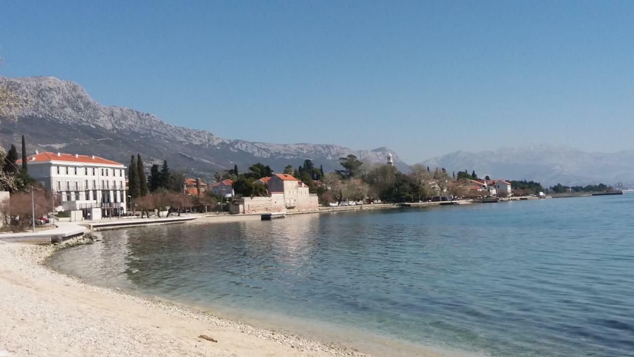 Apartman Teklic Kastela Luaran gambar