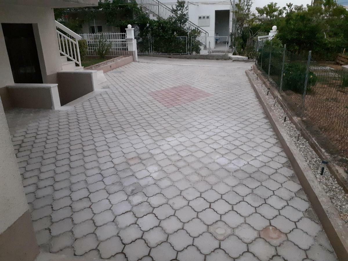 Apartman Teklic Kastela Luaran gambar